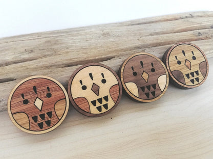 Wood Inlay Fridge Magnet Set: Birds (round)