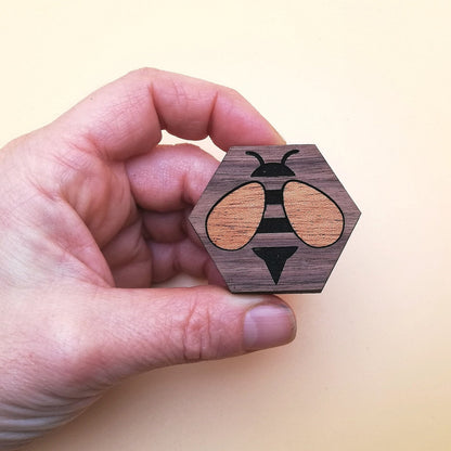 Wood Inlay Fridge Magnet Set: Honeybee